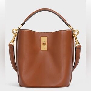 Gorgeous Celine teen bucket bag smooth calfskin tan